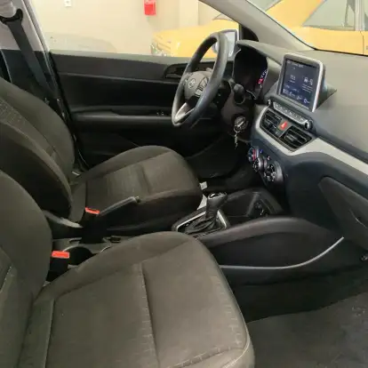 HYUNDAI-HB20-2024