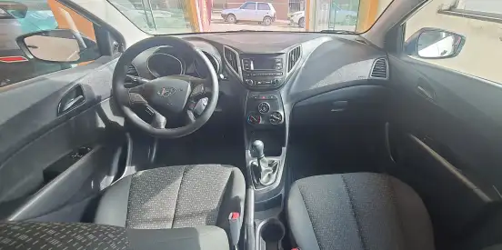 HYUNDAI-HB20-2018