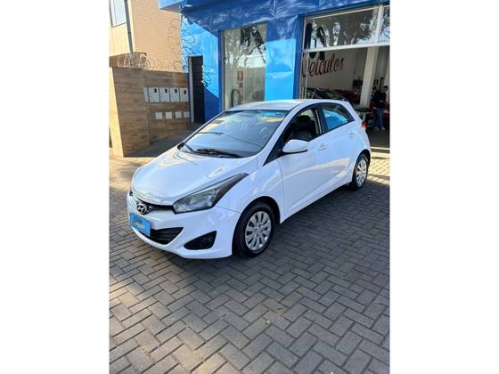 HYUNDAI HB20 1.0 COMFORT 12V FLEX 4P MANUAL