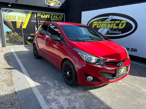 HYUNDAI HB20 1.0 COMFORT PLUS 12V FLEX 4P MANUAL