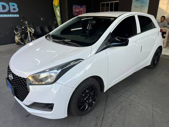 HYUNDAI HB20 1.6 COMFORT 16V FLEX 4P MANUAL