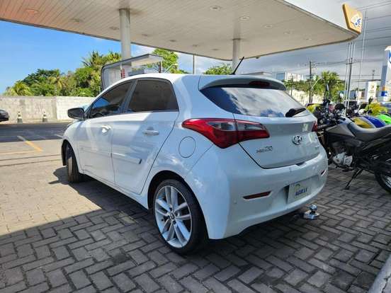 HYUNDAI-HB20-2015
