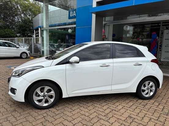 HYUNDAI-HB20-2016