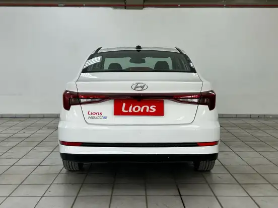 HYUNDAI-HB20S-2026