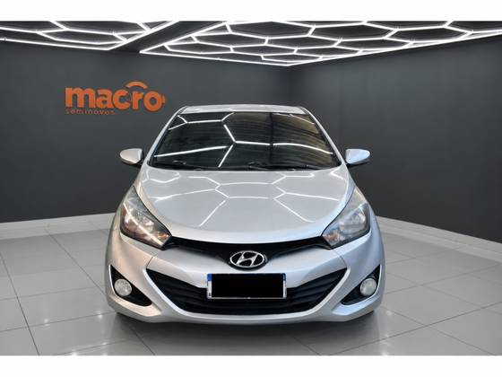 HYUNDAI HB20S 1.6 COMFORT PLUS 16V FLEX 4P AUTOMÁTICO