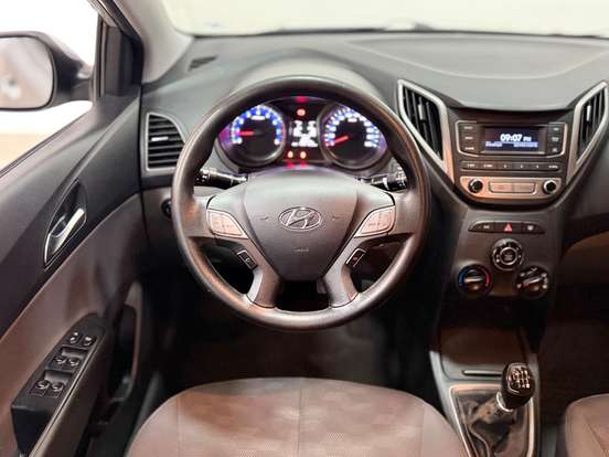 HYUNDAI-HB20S-2016