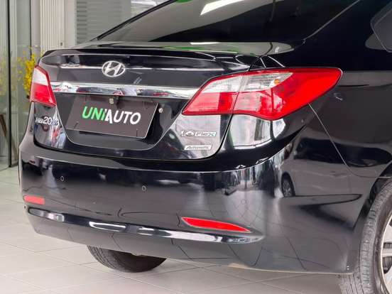 HYUNDAI-HB20S-2014