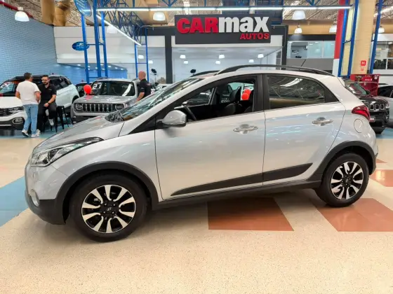 HYUNDAI HB20X 1.6 16V PREMIUM FLEX 4P AUTOMÁTICO