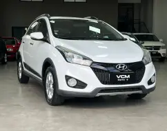 HYUNDAI HB20X 1.6 16V PREMIUM FLEX 4P AUTOMÁTICO HYUNDAI HB20X 1.6 16V PREMIUM FLEX 4P AUTOMÁTICO