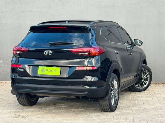 HYUNDAI-TUCSON-2024