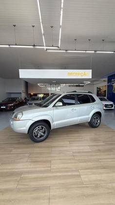 HYUNDAI TUCSON 2.0 MPFI GL 16V 142CV 2WD GASOLINA 4P MANUAL