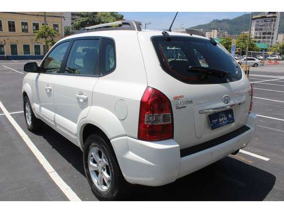 HYUNDAI-TUCSON-2.0 MPFI GLS 16V 143CV 2WD FLEX 4P AUTOMÁTICO HYUNDAI-TUCSON-2016