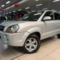 HYUNDAI TUCSON 2.0 MPFI GLS 16V 143CV 2WD FLEX 4P AUTOMÁTICO HYUNDAI TUCSON 2.0 MPFI GLS 16V 143CV 2WD FLEX 4P AUTOMÁTICO