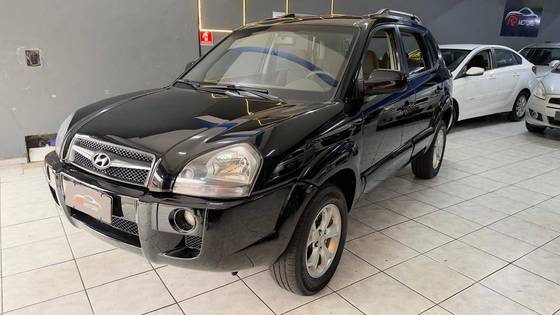 HYUNDAI TUCSON 2.0 MPFI GLS 16V 143CV 2WD GASOLINA 4P AUTOMÁTICO