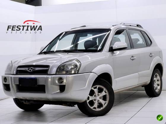 HYUNDAI TUCSON 2.0 MPFI GLS 16V 143CV 2WD GASOLINA 4P AUTOMÁTICO