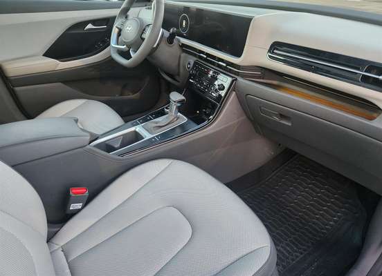 HYUNDAI-CRETA-2024