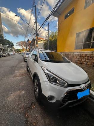 HYUNDAI HB20 1.6 PREMIUM 16V FLEX 4P AUTOMÁTICO