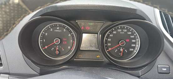 HYUNDAI-HB20-2018
