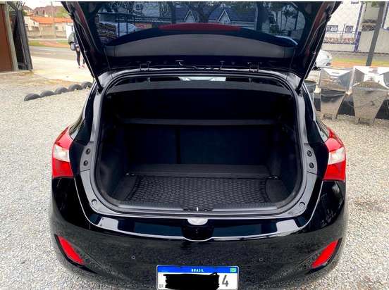 HYUNDAI-I30-2013