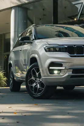JEEP-COMMANDER-2022