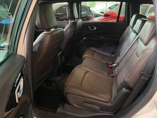 JEEP-COMMANDER-2022