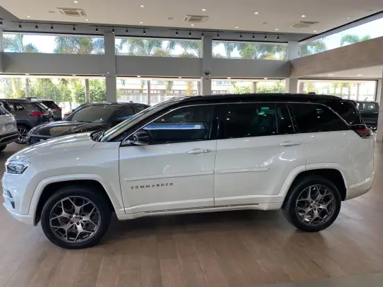 JEEP-COMMANDER-2.0 TD380 TURBO DIESEL OVERLAND AT9 JEEP-COMMANDER-2022
