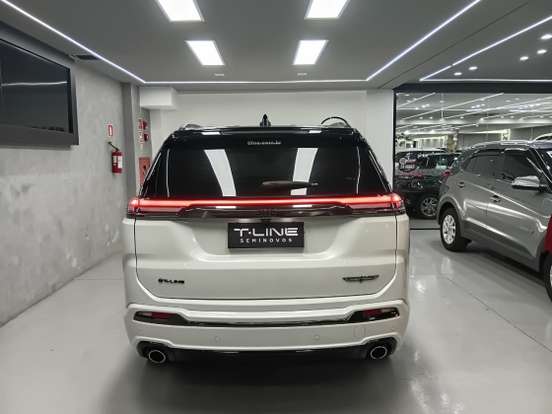 JEEP-COMMANDER-2025