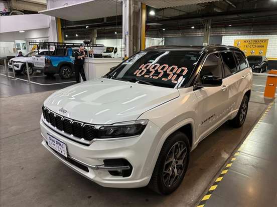 JEEP-COMMANDER-2024