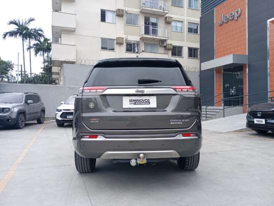 JEEP-COMMANDER-2024
