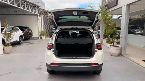 JEEP-COMPASS-2024