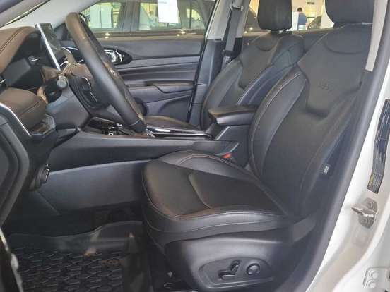 JEEP-COMPASS-1.3 T270 TURBO FLEX LIMITED AT6 JEEP-COMPASS-2024
