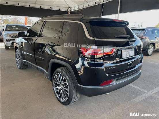 JEEP-COMPASS-2022