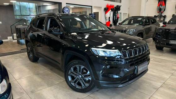 JEEP COMPASS 1.3 T270 TURBO FLEX LONGITUDE AT6