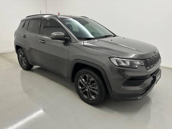 JEEP COMPASS 1.3 T270 TURBO FLEX LONGITUDE AT6