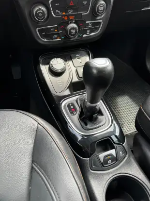 JEEP-COMPASS-2021