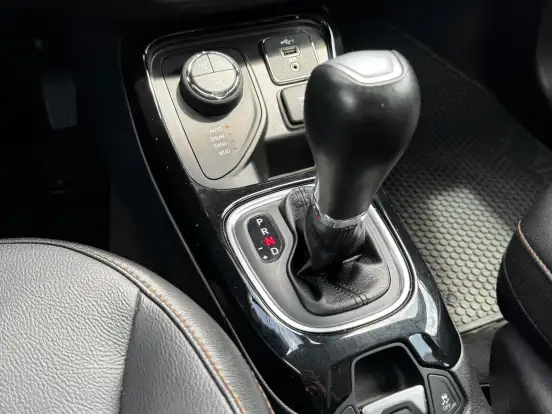 JEEP-COMPASS-2.0 16V DIESEL LIMITED 4X4 AUTOMÁTICO JEEP-COMPASS-2021