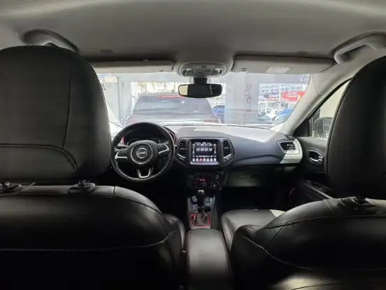 JEEP-COMPASS-2.0 16V DIESEL TRAILHAWK 4X4 AUTOMÁTICO JEEP-COMPASS-2019