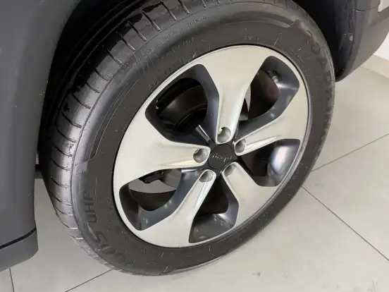 JEEP-COMPASS-2.0 16V FLEX LONGITUDE AUTOMÁTICO JEEP-COMPASS-2018