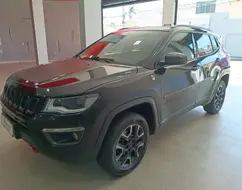 JEEP COMPASS 2.0 16V DIESEL TRAILHAWK 4X4 AUTOMÁTICO JEEP COMPASS 2.0 16V DIESEL TRAILHAWK 4X4 AUTOMÁTICO
