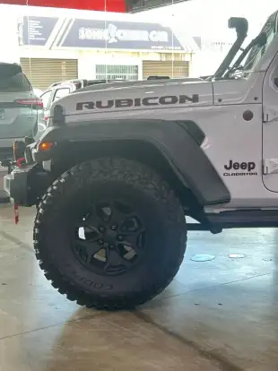 JEEP-GLADIATOR-2022