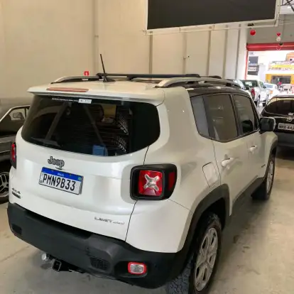 JEEP-RENEGADE-2.0 16V TURBO DIESEL LIMITED 4P 4X4 AUTOMÁTICO JEEP-RENEGADE-2018