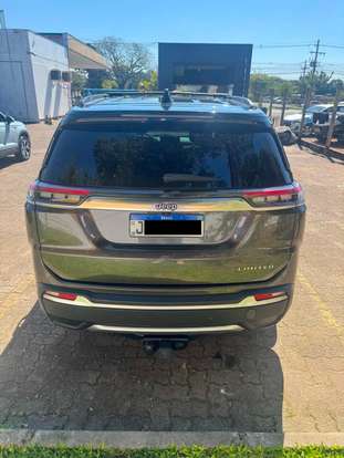 JEEP-COMMANDER-2023