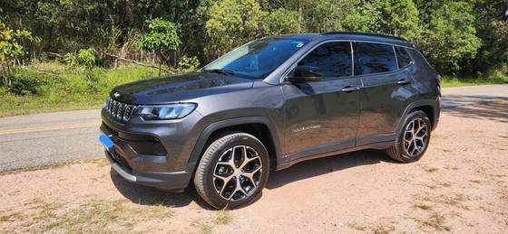 JEEP COMPASS 1.3 T270 TURBO FLEX LONGITUDE AT6