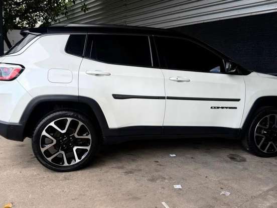 JEEP-COMPASS-2.0 16V DIESEL LIMITED 4X4 AUTOMÁTICO JEEP-COMPASS-2019