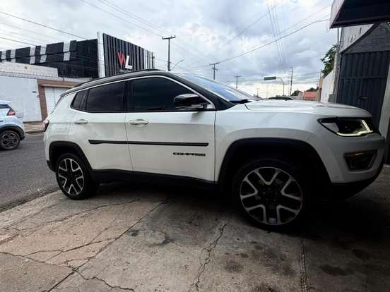 JEEP-COMPASS-2.0 16V DIESEL LIMITED 4X4 AUTOMÁTICO JEEP-COMPASS-2019