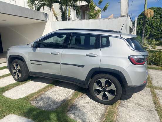 JEEP-COMPASS-2017