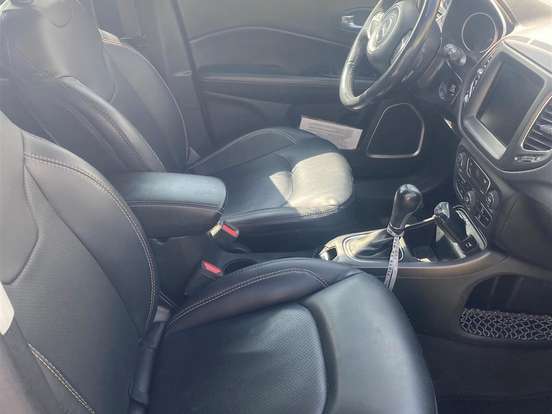 JEEP-COMPASS-2.0 16V FLEX LONGITUDE AUTOMÁTICO JEEP-COMPASS-2017
