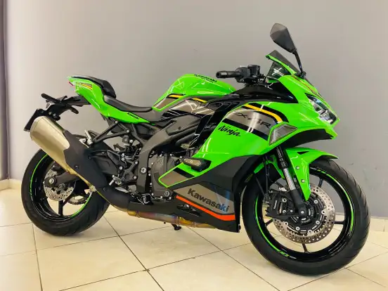 KAWASAKI-NINJA ZX-4R-2025