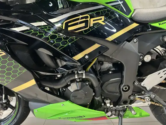 KAWASAKI-NINJA ZX-6R 636 ABS-2020