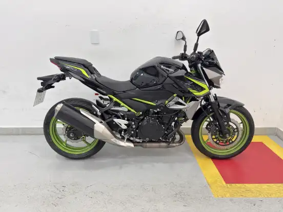 KAWASAKI-Z400-2020